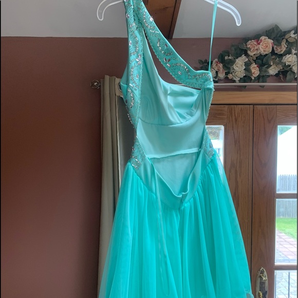 Cyan blue formal dress - Picture 4 of 4